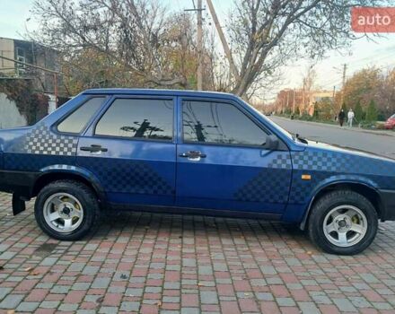 Синий ВАЗ 21099, объемом двигателя 1.6 л и пробегом 193 тыс. км за 2300 $, фото 2 на Automoto.ua
