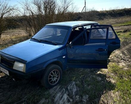 Синий ВАЗ 21099, объемом двигателя 1.5 л и пробегом 0 тыс. км за 1000 $, фото 1 на Automoto.ua