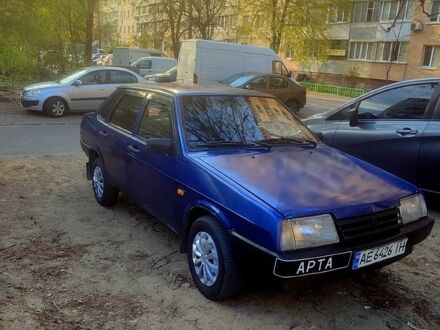 ВАЗ 21099 1992 у Дніпро (Дніпропетровську) на Automoto.ua Синій ВАЗ 21099, об'ємом двигуна 1.5 л та пробігом 0 тис. км за 1000 $, фото 1 на Automoto.ua