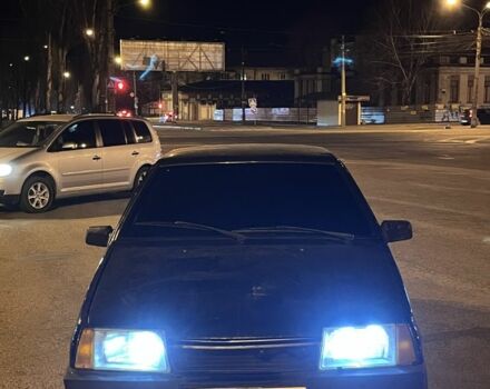 Синий ВАЗ 21099, объемом двигателя 1.5 л и пробегом 250 тыс. км за 1099 $, фото 1 на Automoto.ua