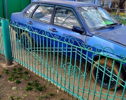 Синий ВАЗ 21099, объемом двигателя 1.5 л и пробегом 400 тыс. км за 550 $, фото 1 на Automoto.ua