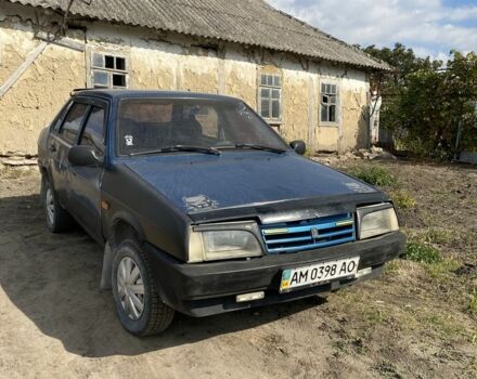 Синий ВАЗ 21099, объемом двигателя 1.5 л и пробегом 300 тыс. км за 559 $, фото 1 на Automoto.ua