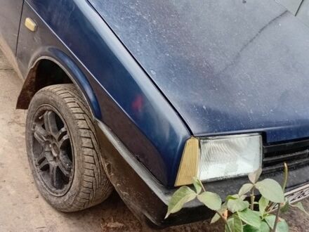 Синий ВАЗ 21099, объемом двигателя 1.5 л и пробегом 787 тыс. км за 1500 $, фото 1 на Automoto.ua