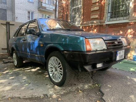ВАЗ 21099 1999 у Дніпро (Дніпропетровську) на Automoto.ua Синій ВАЗ 21099, об'ємом двигуна 1.5 л та пробігом 190 тис. км за 1650 $, фото 1 на Automoto.ua