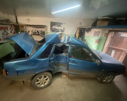 Синий ВАЗ 21099, объемом двигателя 1.5 л и пробегом 180 тыс. км за 476 $, фото 1 на Automoto.ua