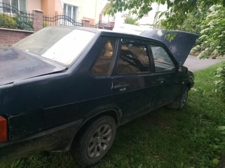 ВАЗ 21099 1999 в Дубно на Automoto.ua Синий ВАЗ 21099, объемом двигателя 1.5 л и пробегом 32 тыс. км за 363 $, фото 1 на Automoto.ua