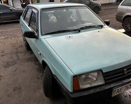 Синий ВАЗ 21099, объемом двигателя 1.5 л и пробегом 300 тыс. км за 1000 $, фото 1 на Automoto.ua