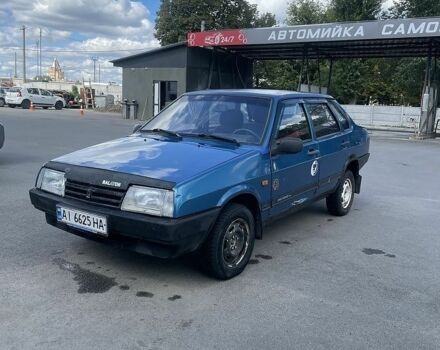 Синий ВАЗ 21099, объемом двигателя 1.5 л и пробегом 250 тыс. км за 1203 $, фото 1 на Automoto.ua