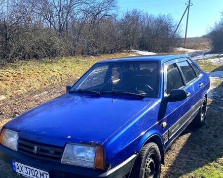 Синий ВАЗ 21099, объемом двигателя 1.5 л и пробегом 317 тыс. км за 1300 $, фото 1 на Automoto.ua