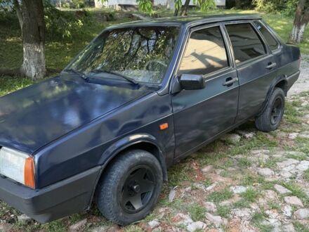 ВАЗ 21099 2000 у Каменце-Подольском на Automoto.ua Синій ВАЗ 21099, об'ємом двигуна 1.5 л та пробігом 145 тис. км за 1250 $, фото 1 на Automoto.ua