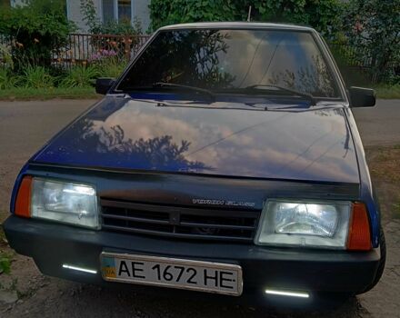 Синий ВАЗ 21099, объемом двигателя 1.5 л и пробегом 100 тыс. км за 2000 $, фото 1 на Automoto.ua