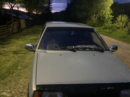 Синий ВАЗ 21099, объемом двигателя 1.5 л и пробегом 130 тыс. км за 600 $, фото 1 на Automoto.ua