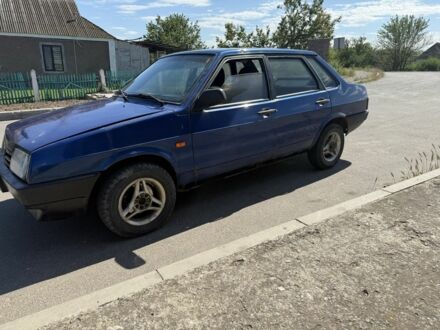 ВАЗ 21099 2002 у Кривому Розі на Automoto.ua Синій ВАЗ 21099, об'ємом двигуна 0 л та пробігом 3 тис. км за 677 $, фото 1 на Automoto.ua