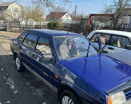 Синий ВАЗ 21099, объемом двигателя 1.5 л и пробегом 200 тыс. км за 1500 $, фото 1 на Automoto.ua