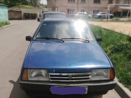 ВАЗ 21099 2002 у Могилев-Подольском на Automoto.ua Синій ВАЗ 21099, об'ємом двигуна 0 л та пробігом 50 тис. км за 1000 $, фото 1 на Automoto.ua
