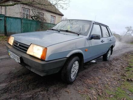 Синій ВАЗ 21099, об'ємом двигуна 1.6 л та пробігом 223 тис. км за 1300 $, фото 1 на Automoto.ua