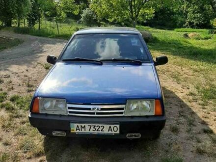 ВАЗ 21099 2002 у Житомирі на Automoto.ua Синій ВАЗ 21099, об'ємом двигуна 0 л та пробігом 186 тис. км за 2550 $, фото 1 на Automoto.ua