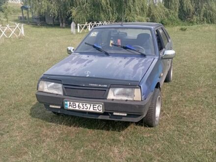 Синий ВАЗ 21099, объемом двигателя 1.5 л и пробегом 238 тыс. км за 1300 $, фото 1 на Automoto.ua