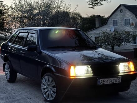 ВАЗ 21099 2004 у Тыврове на Automoto.ua Синій ВАЗ 21099, об'ємом двигуна 1.5 л та пробігом 3 тис. км за 1370 $, фото 1 на Automoto.ua