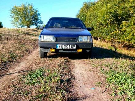 ВАЗ 21099 2004 в Вознесенске на Automoto.ua Синий ВАЗ 21099, объемом двигателя 1.5 л и пробегом 0 тыс. км за 1400 $, фото 1 на Automoto.ua