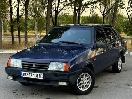 Синий ВАЗ 21099, объемом двигателя 1.5 л и пробегом 300 тыс. км за 1600 $, фото 1 на Automoto.ua