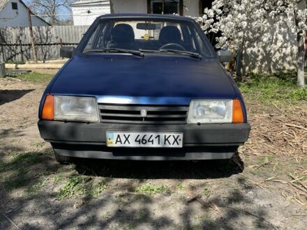 ВАЗ 21099 2004 в Звенигородка на Automoto.ua Синий ВАЗ 21099, объемом двигателя 1.5 л и пробегом 150 тыс. км за 1600 $, фото 1 на Automoto.ua