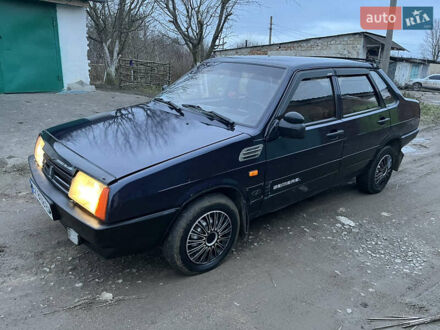 Синий ВАЗ 21099, объемом двигателя 1.5 л и пробегом 162 тыс. км за 1350 $, фото 1 на Automoto.ua