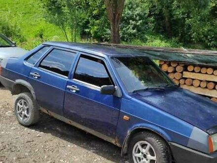ВАЗ 21099 2004 у Рахове на Automoto.ua Синій ВАЗ 21099, об'ємом двигуна 1.5 л та пробігом 170 тис. км за 1200 $, фото 1 на Automoto.ua