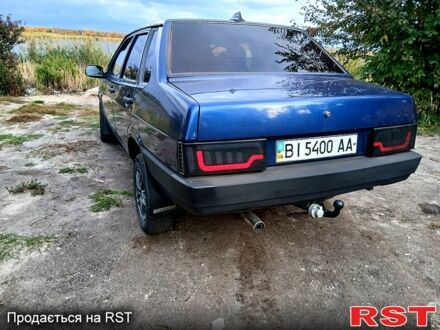 Синий ВАЗ 21099, объемом двигателя 1.5 л и пробегом 230 тыс. км за 1300 $, фото 1 на Automoto.ua
