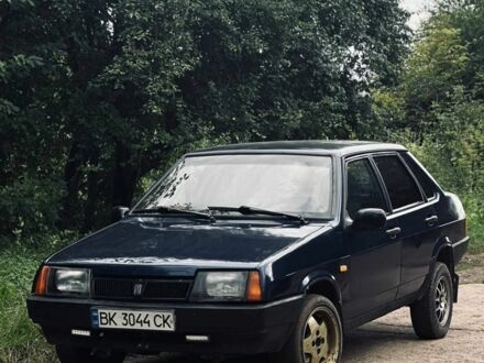 Синій ВАЗ 21099, об'ємом двигуна 1.5 л та пробігом 270 тис. км за 1040 $, фото 1 на Automoto.ua