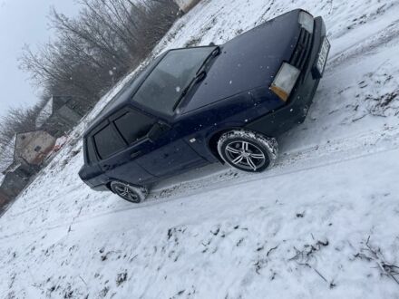 Синий ВАЗ 21099, объемом двигателя 1.5 л и пробегом 80 тыс. км за 1550 $, фото 1 на Automoto.ua