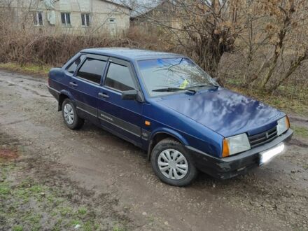 Синій ВАЗ 21099, об'ємом двигуна 1.6 л та пробігом 124 тис. км за 1302 $, фото 1 на Automoto.ua