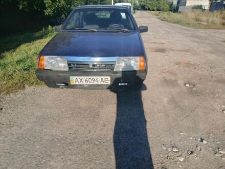 Синий ВАЗ 21099, объемом двигателя 1.5 л и пробегом 100 тыс. км за 1200 $, фото 1 на Automoto.ua