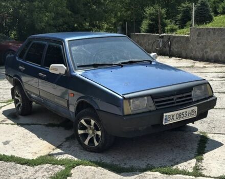 Синий ВАЗ 21099, объемом двигателя 1.5 л и пробегом 80 тыс. км за 1000 $, фото 1 на Automoto.ua