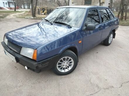 ВАЗ 21099 2005 у Чернігові на Automoto.ua Синій ВАЗ 21099, об'ємом двигуна 1.5 л та пробігом 1 тис. км за 1850 $, фото 1 на Automoto.ua