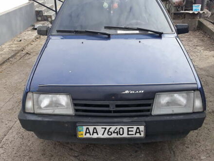 ВАЗ 21099 2005 у Черкасах на Automoto.ua Синій ВАЗ 21099, об'ємом двигуна 1.5 л та пробігом 137 тис. км за 1900 $, фото 1 на Automoto.ua
