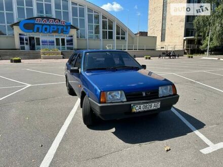 ВАЗ 21099 2005 у Черкасах на Automoto.ua Синій ВАЗ 21099, об'ємом двигуна 1.6 л та пробігом 164 тис. км за 2050 $, фото 1 на Automoto.ua