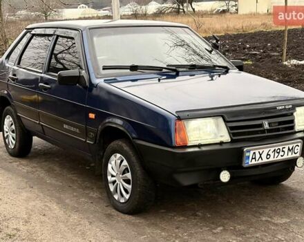 Синий ВАЗ 21099, объемом двигателя 1.5 л и пробегом 197 тыс. км за 1600 $, фото 1 на Automoto.ua