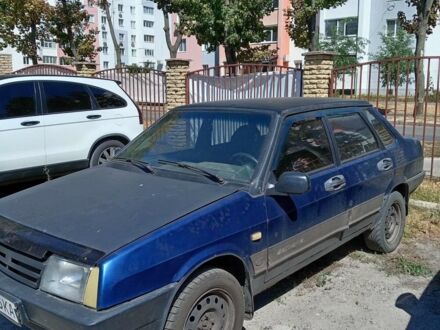 Синий ВАЗ 21099, объемом двигателя 1.5 л и пробегом 226 тыс. км за 1500 $, фото 1 на Automoto.ua