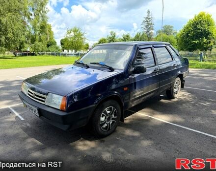 Синий ВАЗ 21099, объемом двигателя 1.5 л и пробегом 103 тыс. км за 2550 $, фото 1 на Automoto.ua