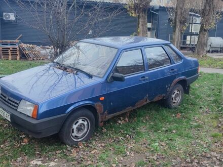 Синий ВАЗ 21099, объемом двигателя 1.5 л и пробегом 200 тыс. км за 500 $, фото 1 на Automoto.ua
