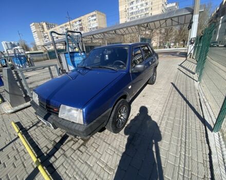 Синий ВАЗ 21099, объемом двигателя 1.5 л и пробегом 350 тыс. км за 1300 $, фото 1 на Automoto.ua