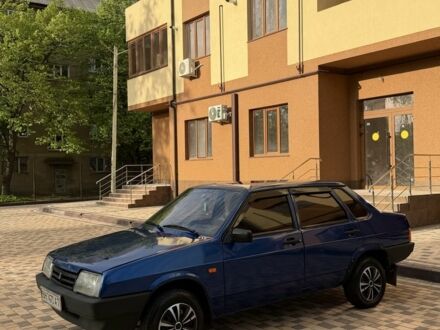 Синий ВАЗ 21099, объемом двигателя 1.5 л и пробегом 257 тыс. км за 2250 $, фото 1 на Automoto.ua
