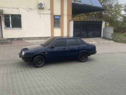 Синий ВАЗ 21099, объемом двигателя 1.6 л и пробегом 230 тыс. км за 1600 $, фото 1 на Automoto.ua