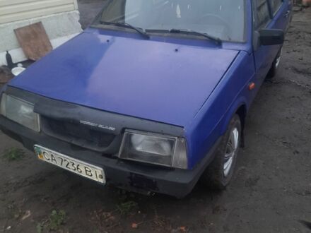 Синий ВАЗ 21099, объемом двигателя 1.5 л и пробегом 400 тыс. км за 594 $, фото 1 на Automoto.ua