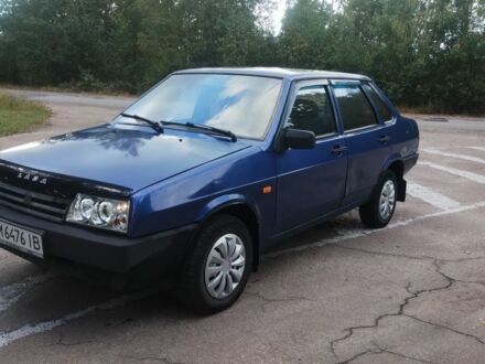 Синий ВАЗ 21099, объемом двигателя 1.6 л и пробегом 170 тыс. км за 1796 $, фото 1 на Automoto.ua