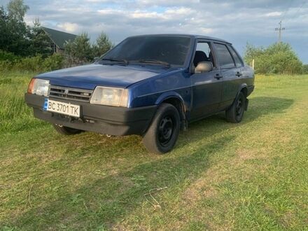 Синій ВАЗ 21099, об'ємом двигуна 1.6 л та пробігом 250 тис. км за 1000 $, фото 1 на Automoto.ua