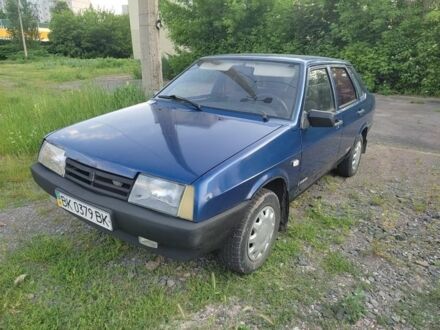 ВАЗ 21099 2008 в Ровно на Automoto.ua Синий ВАЗ 21099, объемом двигателя 1.6 л и пробегом 200 тыс. км за 899 $, фото 1 на Automoto.ua