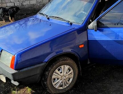 ВАЗ 21099 2008 у Белой Церкве на Automoto.ua Синій ВАЗ 21099, об'ємом двигуна 1.6 л та пробігом 190 тис. км за 1450 $, фото 1 на Automoto.ua