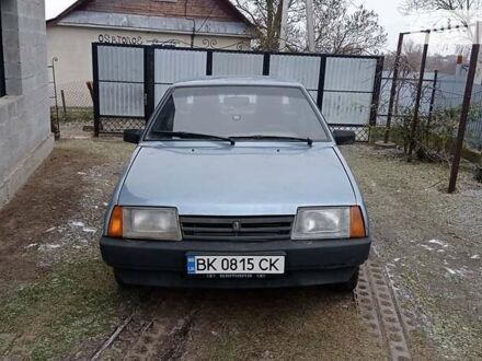 ВАЗ 21099 2008 у Дубно на Automoto.ua Синій ВАЗ 21099, об'ємом двигуна 1.6 л та пробігом 200 тис. км за 2000 $, фото 1 на Automoto.ua